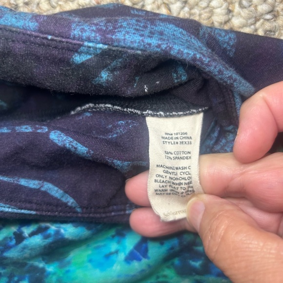 Soft Surroundings (lot of two )Teal and Black Petite Medium Leggings - Picture 10 of 11